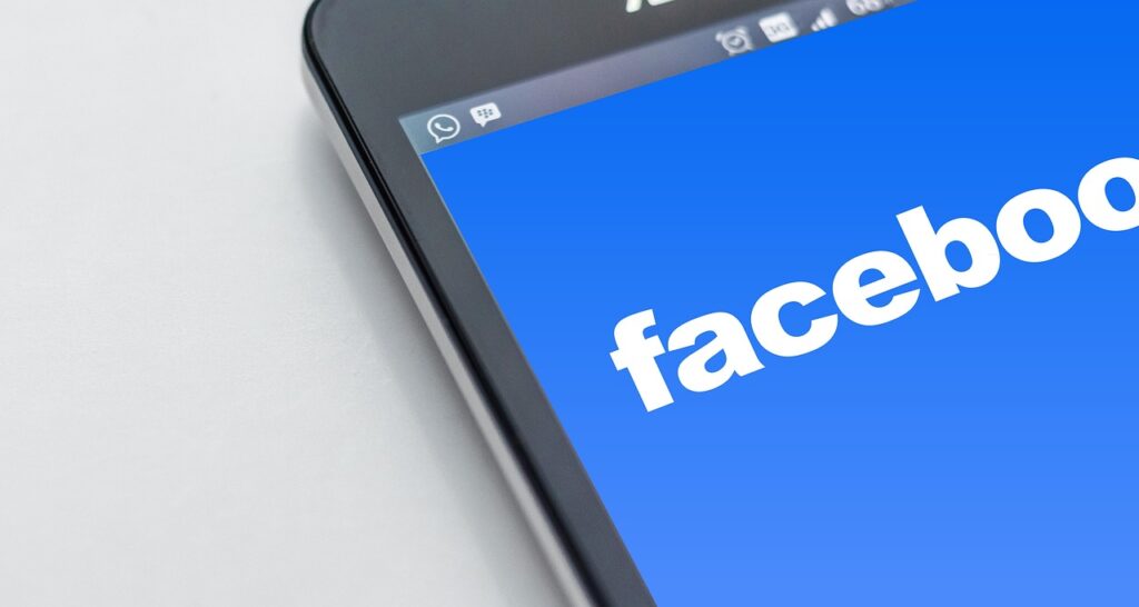 Il tuo account Facebook è stato clonato? Ecco come scoprirlo e cosa fare immediatamente