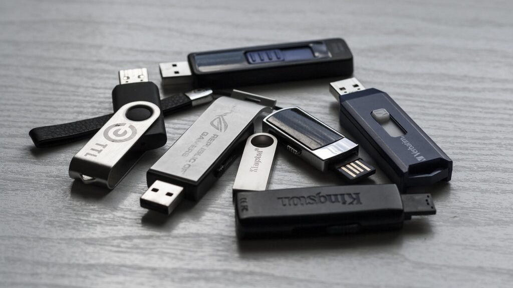 Ecco come scegliere hub USB giusto per tutte le periferiche di lavoro