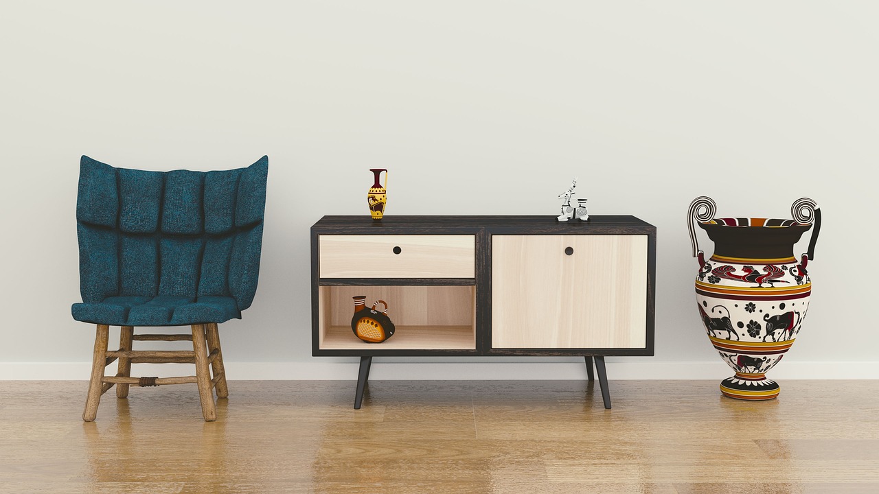 Vecchi mobili trasformati con idee fai da te, colori vivaci e materiali riciclati.